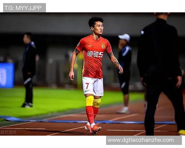 恒大足球明星队再创辉煌期待新赛季精彩表现与球迷共迎胜利时刻